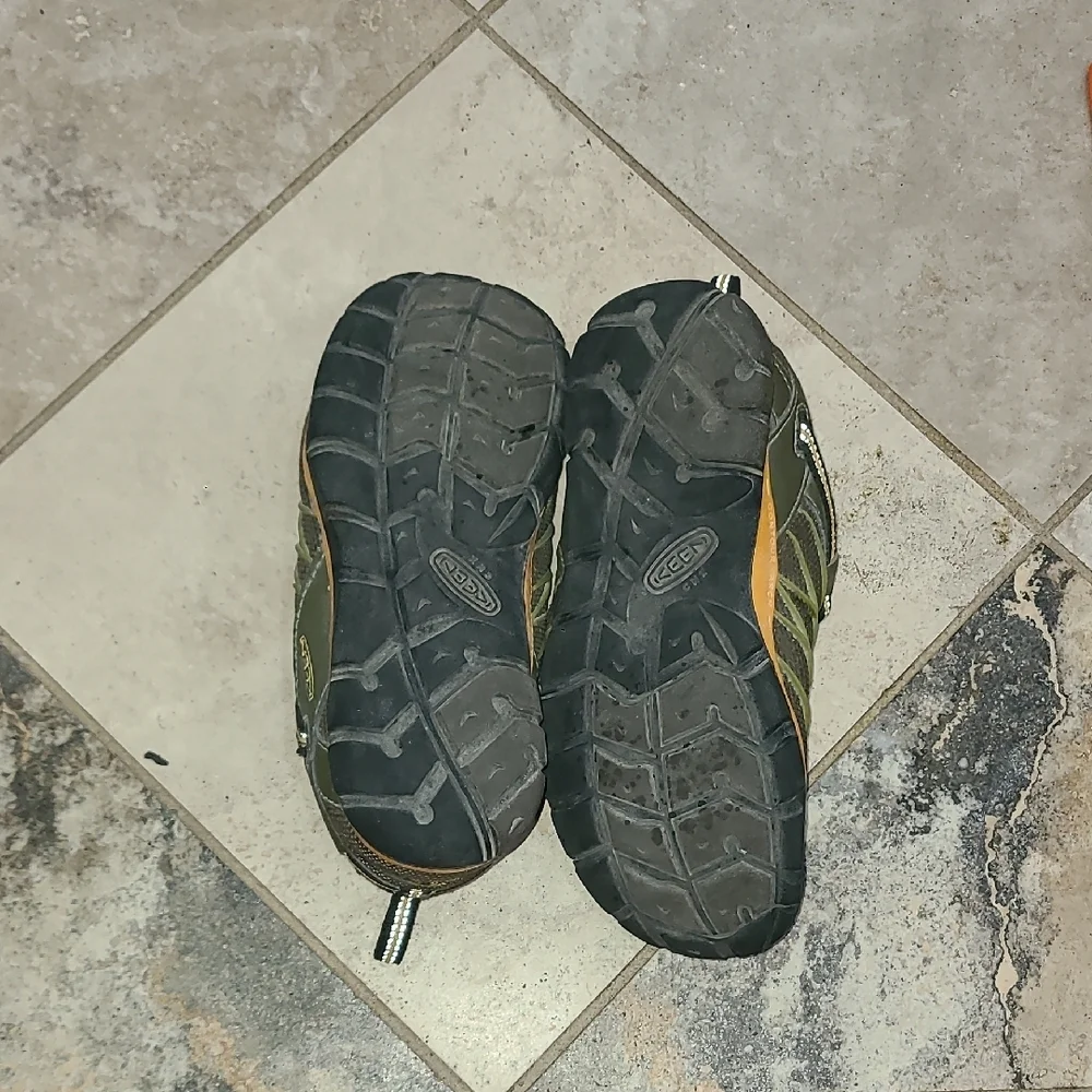 Keen Kids' Sneakers - Olive and Black